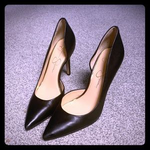 Jessica Simpson Cut out Black Pumps (heels)
